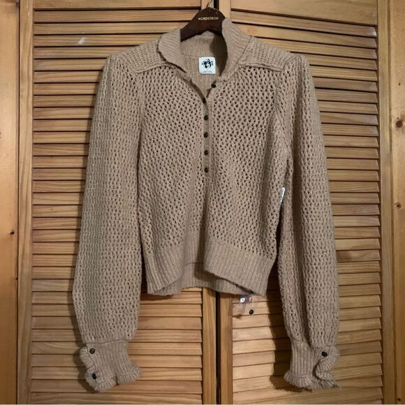 NWT We The Free 1/4 button up sweater size Small - Picture 2 of 8